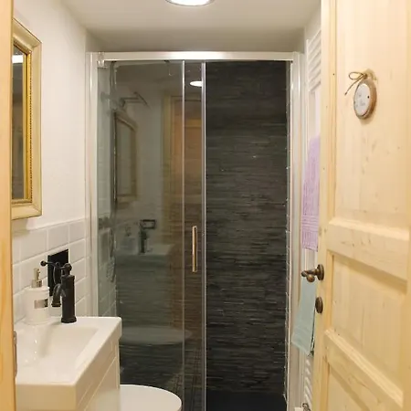 بيت ضيافة La Casetta Delle Ragazze Ribelli 3*