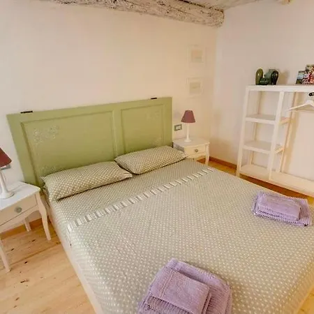 Gasthuis La Casetta Delle Ragazze Ribelli 3*